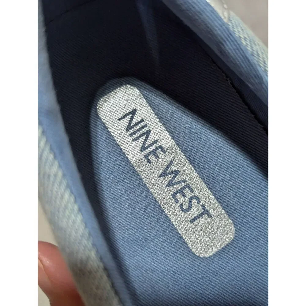 Nine West Women's Blue Denim Slip-On Sparkle Embellished Toe Sneakers Size 8